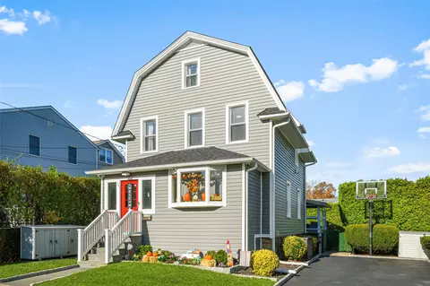 64 Franklin Ave, Harrison, NY 10528