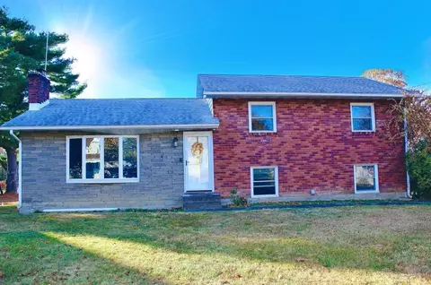 66 Dalfonso Rd, Newburgh, NY 12550