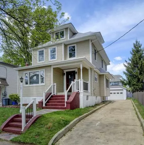 121 Elmwood Ave, Bogota, NJ 07603