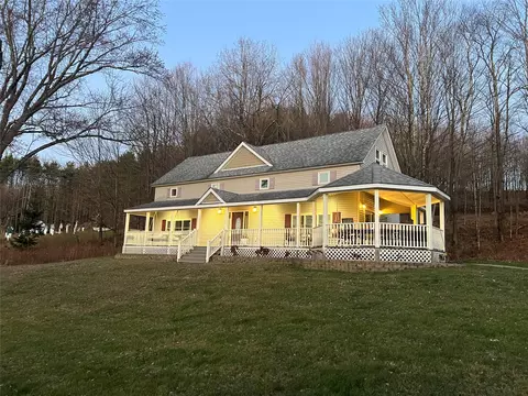 374 E Hill Rd, Swan Lake, NY 12783