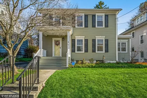 12 Wilkin Ave, Middletown, NY 10940