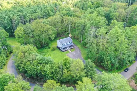 86 Ryan Dr, West Hurley, NY 12491