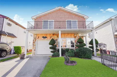 32 Norwich St, Staten Island, NY 10314