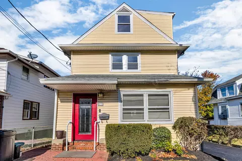 63 Ramsey Ave, Yonkers, NY 10701