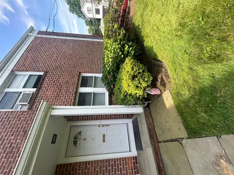 24 Wappanocca Ave #C, Rye, NY 10580