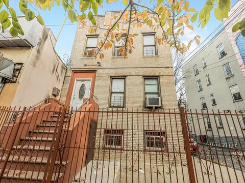 1262 Leland Ave, New York, NY 10472