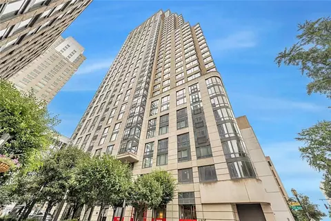 10 City Pl #17A, White Plains, NY 10601
