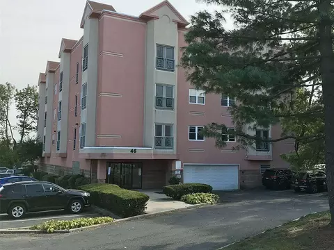 46 Union St #3H, New Rochelle, NY 10805
