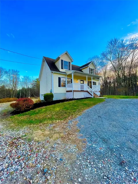 108 Burlingham Rd, Mamakating, NY 12721