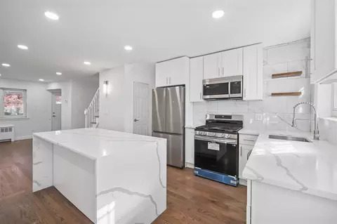 4219 De Reimer Ave # A, New York, NY 10466
