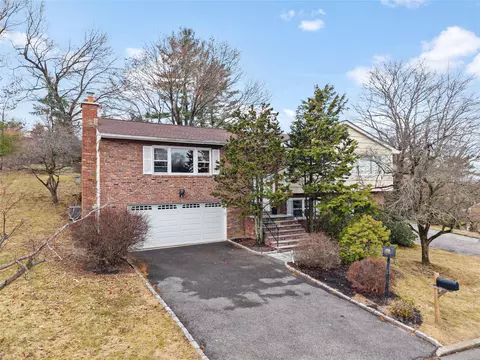 46 Tarryhill Rd, Greenburgh, NY 10591
