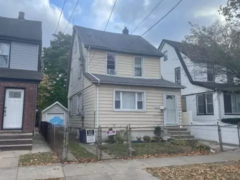 194-16 112th Ave, New York, NY 11412