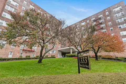 333 Bronx River Rd #227, Yonkers, NY 10704