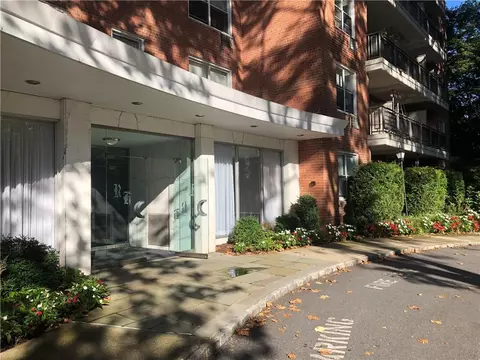 177 E Hartsdale Ave #6J, Greenburgh, NY 10530
