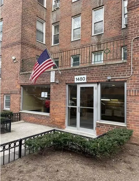 1480 Thieriot Ave #4F, New York, NY 10460