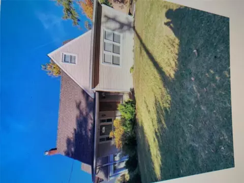 12 Fourth St, Ramapo, NY 10931