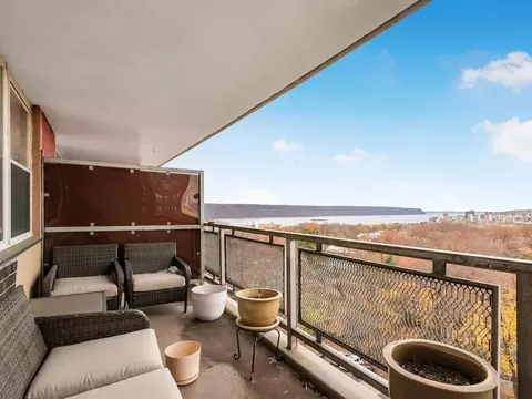 5900 Arlington Ave #6W, New York, NY 10471