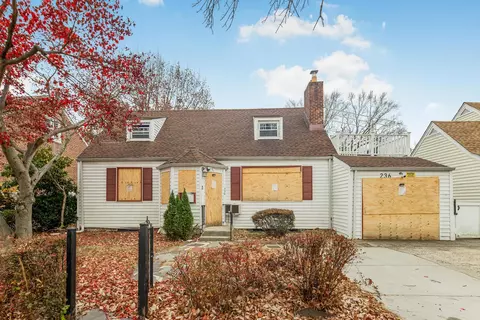 236 W Delano Ave, Yonkers, NY 10704
