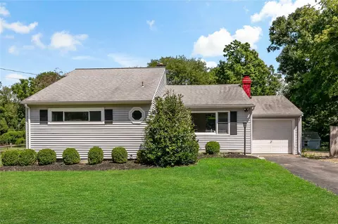 2764 Old Yorktown Rd, Yorktown, NY 10598