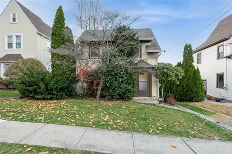 103 Bella Vista St, Eastchester, NY 10707