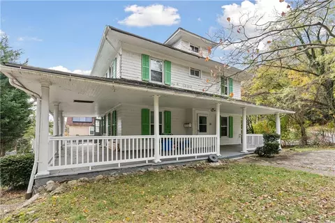 11 N Washington Ave, Greenburgh, NY 10530