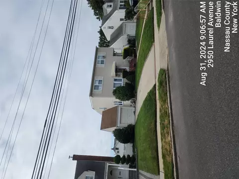 1112 Pacific St, Baldwin, NY 11510