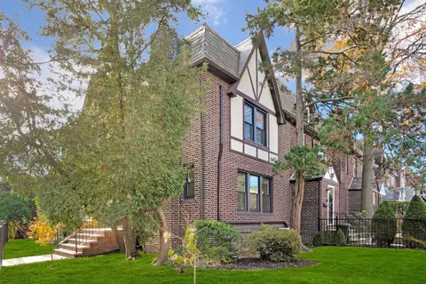 6426 Dry Harbor Rd, New York, NY 11379