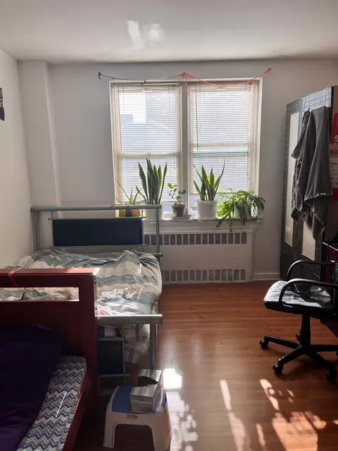144-41 Sanford Ave #3E, Flushing, NY 11355