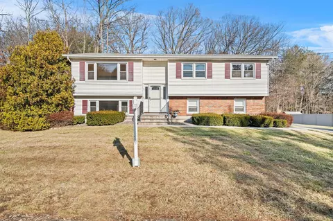 12 Sterling Mine Rd, Ramapo, NY 10974