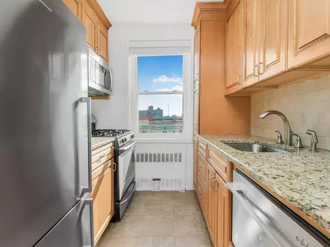 2530 Independence Ave #6J, Bronx, NY 10463
