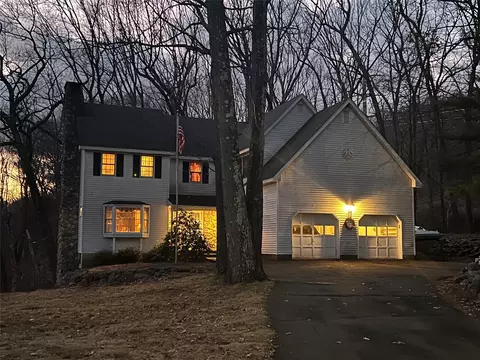 3 Sagamore Cir, Pomona, NY 10970