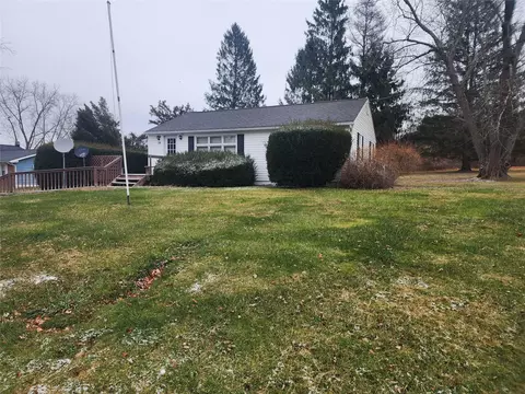 38 Prospect Ave, Amenia, NY 12501