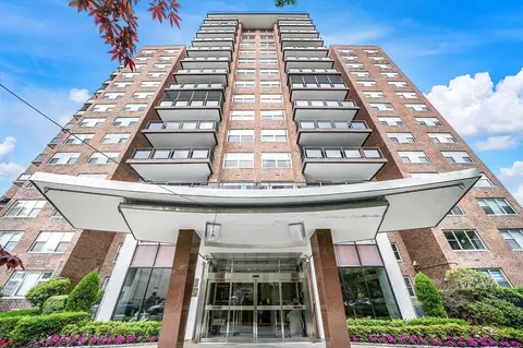 70-20 108 St #6A, New York, NY 11375