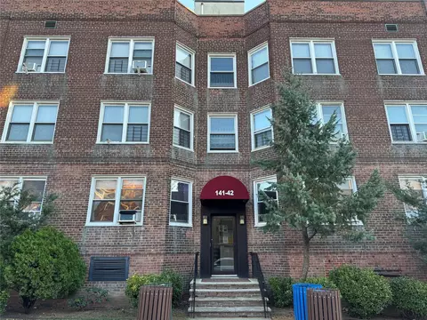 141-42 79th Ave #2D, Flushing, NY 11367