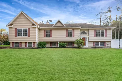317 Grand, Brookhaven, NY 11967