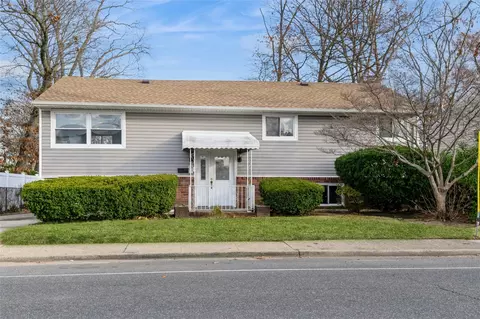 587 Meacham Ave, Elmont, NY 11003