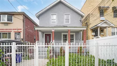 829 E 229th St, New York, NY 10466