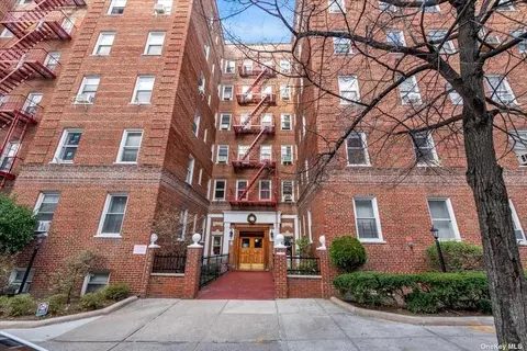 63-89 Saunders St #4-C, New York, NY 11374