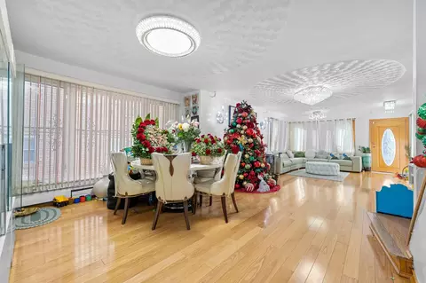 97-23 132 St, New York, NY 11419