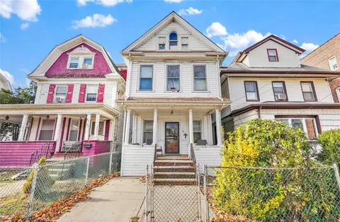 87-38 114th St, New York, NY 11418