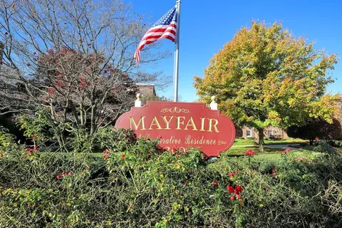 200 N Village Ave #F1, Rockville Centre, NY 11570