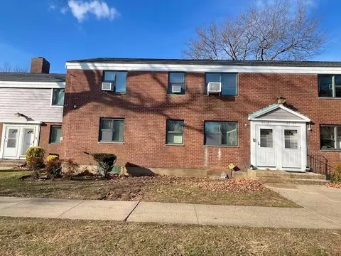 67-27 218 St #1-LOWER, Oakland Gardens, NY 11364