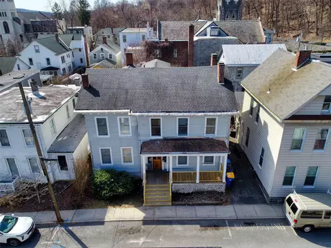 25 Adams St, Kingston, NY 12401