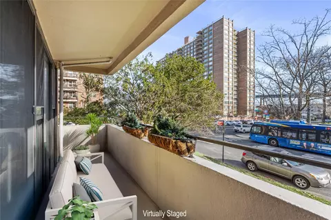 7-04 166th St #2C, New York, NY 11357