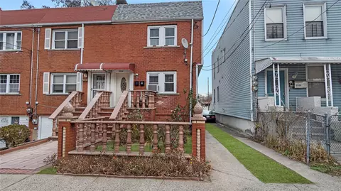 2934 Throop Ave, New York, NY 10469