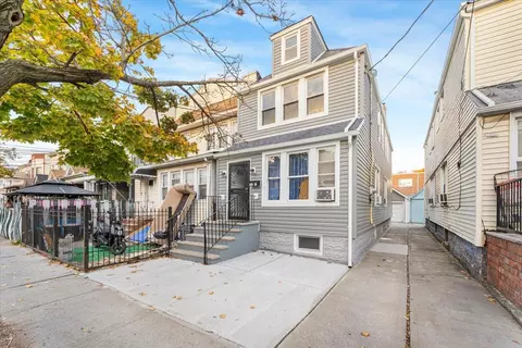 101-41 112th St, New York, NY 11419