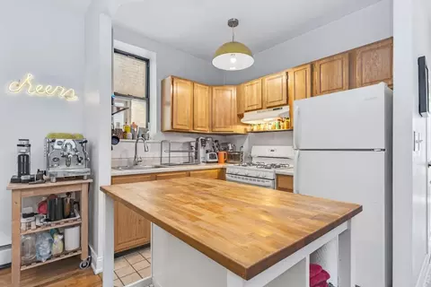 242 W 112th St #3BC, New York, NY 10026