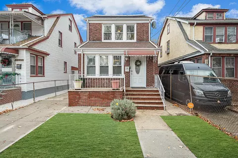 209-48 112th Ave, New York, NY 11429
