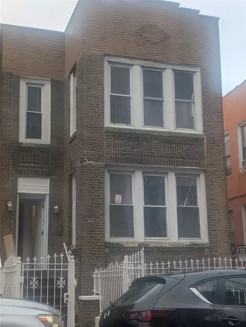 1253 Ward Ave, New York, NY 10472