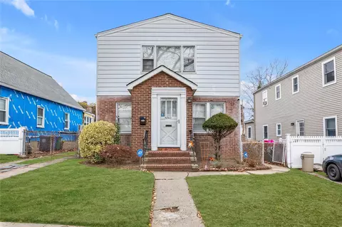 48-11 187th St, New York, NY 11365